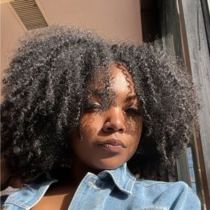 Meet your Posher, Kara